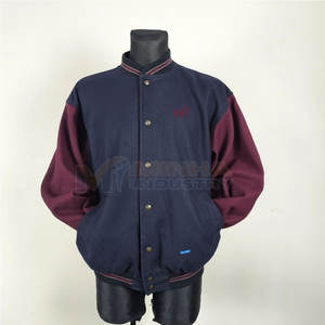 แจ็คเก็ตเลตเตอร์แมนแบบสั่งทำพิเศษ ราคาขายส่ง แจ็คเก็ตเลตเตอร์แมน วัสดุคุณภาพดีที่สุด แจ็คเก็ตเลตเตอร์แมนสำหรับฤดูหนาว - Product Image 5