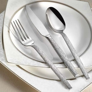 Ensemble de couverts élégants en argent de designer, parfaits pour les dîners de mariage et les occasions spéciales, vaisselle en gros provenant d'Inde - Product Image 5