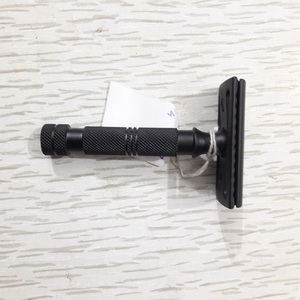 Rasoir de sécurité professionnel en laiton, modèle papillon, double tranchant - Product Image 1