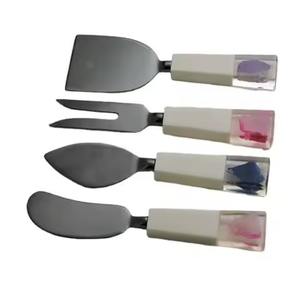 Ensemble de couteaux à fromage en acier inoxydable plaqué or au design moderne avec trancheuse à fromage pour restaurant, maison et hôtel - Product Image 5