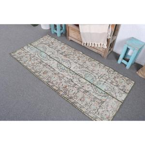 Tapis turc 2,6 x 5,6 pieds, petit tapis vintage, tapis en laine vert et blanc à pois - Product Image 2