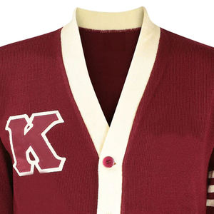 Couverture tricotée personnalisée Krimson Kapa Alpha Psi de qualité supérieure, épaisse, anti-plis, avec boutons sur le devant, pour sororités et fraternités universitaires - Product Image 4