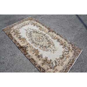 พรมวินเทจขนาด 3.7x6.9 ฟุต พรมตุรกี พรมขนสัตว์สีเบจขอบสีน้ำตาล - Product Image 1