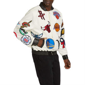 เสื้อแจ็คเก็ต Letterman แบบกำหนดเองสำหรับผู้ชาย แจ็คเก็ตฤดูหนาวแบบคอตั้ง ระบายอากาศได้ดี แห้งเร็ว ปักลายแบบ Varsity ชุดยูนิฟอร์มเบสบอล - Product Image 6