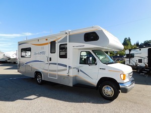 รถบ้านเคลื่อนที่แบบใหม่ปรับแต่งได้ 4x4 พร้อมตู้เย็น สำหรับการตั้งแคมป์กลางแจ้งและการเดินทาง รถบ้านเคลื่อนที่แบบครุยเซอร์ - Product Image 5