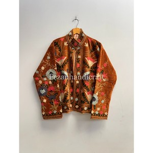 Vestes Suzani pour femmes, en velours cousu à la main, manteau court unisexe, veste brodée ouzbek avec deux poches latérales - Product Image 5