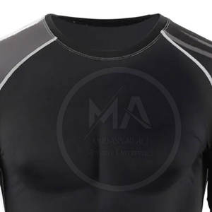 Ropa de fitness para gimnasio, recién llegado, protector contra sarpullidos para hombres, transpirable, 100% poliéster, alta calidad, secado rápido, diseño personalizado, manga completa - Product Image 4