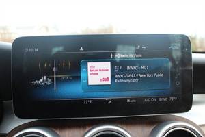 เมอร์เซเดส-เบนซ์ ซี-คลาส ซี 300 4MATIC ขับเคลื่อนล้อหน้า 4 ประตู ซีดาน ปี 2020 ภายในสีอ่อน เบาะหนัง เกียร์อัตโนมัติ 8 สปีด เทอร์โบ ล้อแม็ก R16 พวงมาลัยซ้าย เครื่องยนต์เบนซิน - Product Image 6