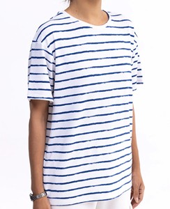 T-shirt femme de qualité supérieure décontracté coupe ample pour femme doux confortable et idéal pour superposer ou se détendre à la maison couleur jumelle - Product Image 3