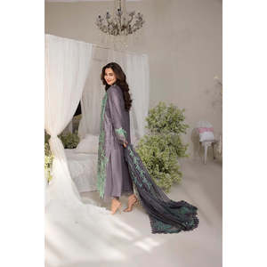 Conjunto de Traje de Lino Bordado de Lujo para Mujer Sobia Nazir, Diseño 2025, 3B-TC-1538 - Product Image 5