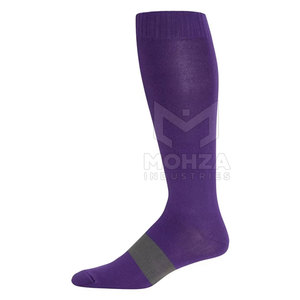 Chaussettes de football d'hiver de haute qualité, couleur unie personnalisée, écologiques, respirantes, fabriquées au Pakistan avec tissu personnalisé, invisibles et sans couture - Product Image 2