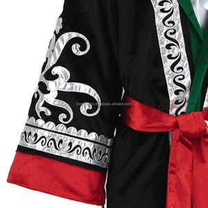 Fabricante de Conjuntos de Bata de Boxeo de Satén Personalizada, Bata con Capucha para Caminar al Ring, Equipo de Boxeo Premium con Logotipo Personalizado - Product Image 4