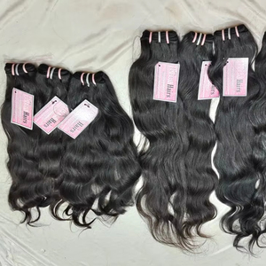 Exportation 100% Ensemble bouclé de qualité supérieure de Temple du Sud de l'Inde de qualité supérieure 14 ''à 28'' en stock Vendeur d'extensions de cheveux à donneur unique - Product Image 1