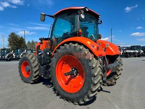 Expérience confortable d'opérateur le M6-131 2023 Kubota, un bourreau de travail fiable - Product Image 5