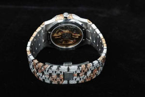 Montre mécanique de luxe pour homme en acier inoxydable avec diamants cultivés, cadran en verre élégant pour toutes les occasions - Product Image 4