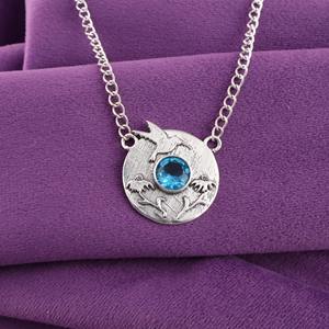 Colgante de medallón con colibrí grabado y topacio azul suizo de corte redondo, engastado en bisel, chapado en plata 925, para ocasiones especiales - Product Image 1