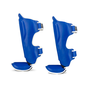 Protège-tibia et cou-de-pied de jumeaux avec logo personnalisé Protège-tibias professionnels en cuir véritable pour l'entraînement de kick-boxe - Product Image 3