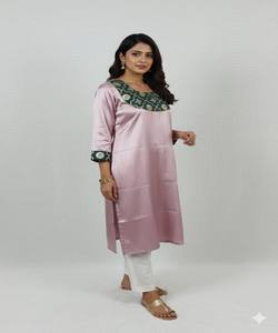 Kurta en coton jacquard fantaisie, travail de découpe et de collage, à porter au quotidien, décontracté, séchage rapide, multicolore, prix de gros, vêtement ethnique - Product Image 1