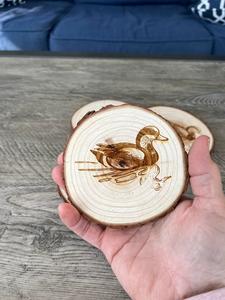 Dessous de verre personnalisés en résine et en pierre avec nom ou logo personnalisé, parfaits pour les cadeaux d'entreprise, la marque personnelle et les occasions spéciales - Product Image 3