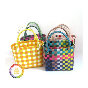 Sacs fourre-tout réutilisables en plastique tissé-styles audacieux et colorés pour les marques et les grossistes éco-conscients - Product Image 1