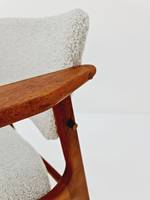Rare fauteuil en teck Chaise classique en bois massif fabriquée à la main avec accoudoirs Siège confortable et durable Parfait pour le salon et le bureau