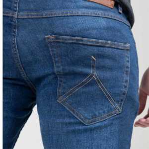 กางเกงยีนส์ทรงตรงสีน้ำเงินอินดิโก้สำหรับผู้ชาย สวมใส่สบาย ผ้ายืด ดีไซน์สตรีทแวร์ ล้างสีแบบสโตนวอช ใส่ได้ทุกวัน ทันสมัย ผลิตจากผ้าฝ้ายผสม - Product Image 3