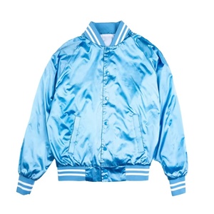 Chaqueta estampada personalizada de poliéster a prueba de viento con cremallera de satén de seda de manga larga transpirable acolchado ligero Premium chaqueta de mujer - Product Image 1