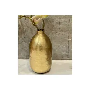 北欧の床の装飾のための結婚式のセンターピース花瓶壷アンティークゴールドメタル装飾トールトランペット花瓶