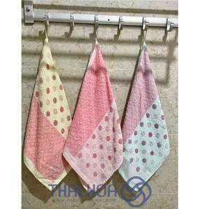 Chiffons de nettoyage tricotés en tissu éponge 100% coton doux 15*42cm largeur 75 grammes chiffon de nettoyage avec boucle de suspension - Product Image 6