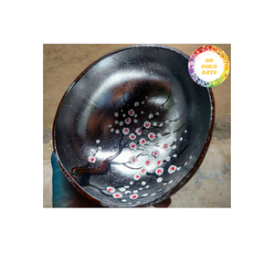 Bol en coquille de noix de coco premium écologique Produit de noix de coco du Vietnam largement appliqué pour une cuisine et un usage domestique durables - Product Image 2