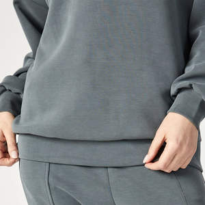 Sweat-shirt surdimensionné à capuche pour femme en coton/polyester tricoté, respirant, séchage rapide, anti-plis, coupe ample - Product Image 2