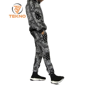 Chándal de sublimación para hombre de alta calidad con tela ligera de diseño de color único y excelente comodidad para fitness o viajes - Product Image 4