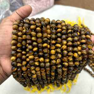 Perles rondes de 8 mm de pierres naturelles mélangées de meilleure qualité pour la fabrication de colliers de perles de pierres précieuses disponibles à la vente - Product Image 3