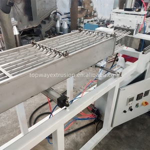 Ligne de production de perles <span class=keywords><strong>d</strong></span>'arrêt de plâtre <span class=keywords><strong>d</strong></span>'angle pour cloisons sèches en PVC Machine de fabrication de protecteur de garniture de bord plat dur en plastique - Product Image 5