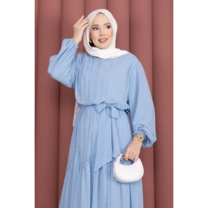 Vestido de Gasa Azul Bebé con Detalle de Volantes Asimétricos, Silueta en A Modesta con Cintura Imperio - Product Image 2