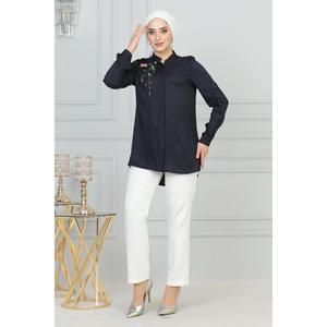 Tunique d'été décontractée en satin tissé avec un design patchwork, en viscose/polyester et détails élégants - Product Image 1