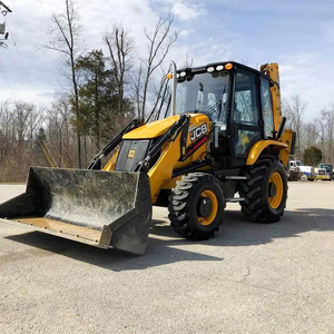 Retroexcavadora J-C-B 3CX-15HFCE con Motor Perkins, Carga Nominal de 4 Toneladas, Modelo 2023, Bomba Hidráulica de 92KW, Aire Acondicionado - Product Image 1