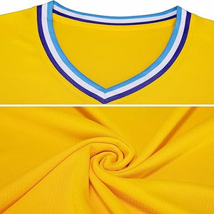 ชุดฟุตบอลแบบกำหนดเอง ชุดแข่งฟุตบอลระดับมืออาชีพ แบบซับลิเมชั่น บริการ OEM ชุดย้อมสี  โหลดโดย Dress Sports - Product Image 4