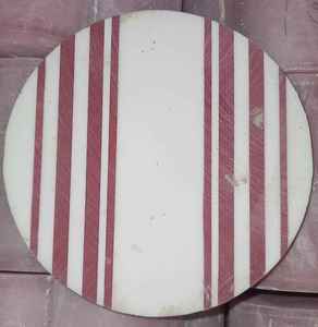 smooth <b>polished</b> surface provides a sleek look while protecting your tables and countertops from water rings heat and scratches. - Product Image 6