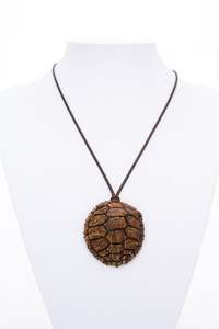 COLLARES DE GUÍA PARA MUJER HOMBRE NATURAL GRANDE BOHO TRIBAL SONO COLGANTE DE MADERA en cordón ajustable Collar hecho a mano - Product Image 2