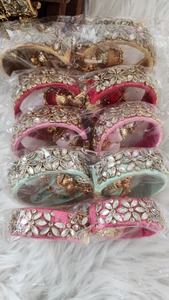 กำไลเครื่องประดับแบบดั้งเดิมของชาวอินเดียพร้อมเครื่องแต่งกายแบบดั้งเดิมสำหรับทุกโอกาสของขวัญแต่งงานดิวาลี - Product Image 4