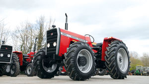 รถแทรกเตอร์ MASSEY FERGUSON 290 ขับเคลื่อน 4 ล้อ มือสอง สภาพดีเยี่ยม ใช้งานมากกว่า 50,000 ชั่วโมง ผลิตในฝรั่งเศส - Product Image 2