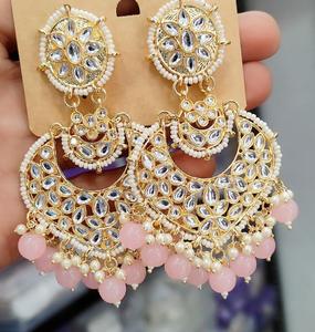 Hermosos pendientes de alta calidad para mujer, perfectos para bodas, ocasiones festivas, par con Ropa Étnica y ropa occidental Indo - Product Image 1