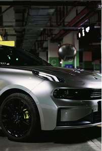 Sedán Híbrido Enchufable Usado con Transmisión Automática, Motor Turbo 2024, Asientos de Cuero, Asistencia Avanzada al Conductor y Cabina Inteligente - Product Image 5