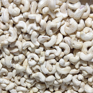 Vente flash 2025 Prix des noix de cajou dans le monde entier Noix de cajou W320 Vietnam Santigo Viet Nam Prêt à être expédié - Product Image 1
