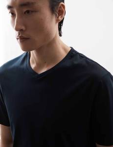 T-shirt de soutien à la marque pour hommes Idéal pour les entreprises de mode à la recherche d'options de marque privée pour l'approvisionnement en vrac - Product Image 2