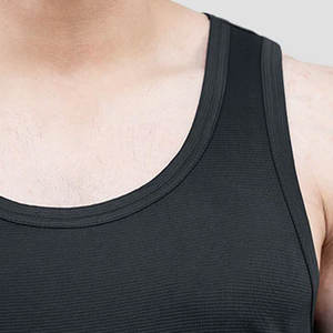 Prix usine hommes 100% coton Muscle Fit sans manches entraînement débardeur Logo personnalisé plaine vêtements de sport vierges - Product Image 6