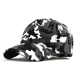 Vente en gros 6-Panel Tie-Dye Sportsman Casquette de baseball Logo personnalisé imprimé en différentes couleurs avec doublure polaire - Product Image 3