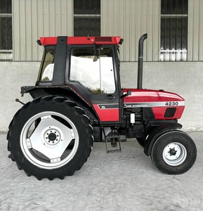 Tracteur agricole Case IH 4230 2WD 50 CV à roues rouges, très demandé, pour usage agricole - Product Image 6