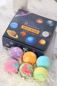 Bombes de bain sur le thème de la planète végétalienne non tachantes avec un long temps pétillant pour le corps relaxant - Product Image 4